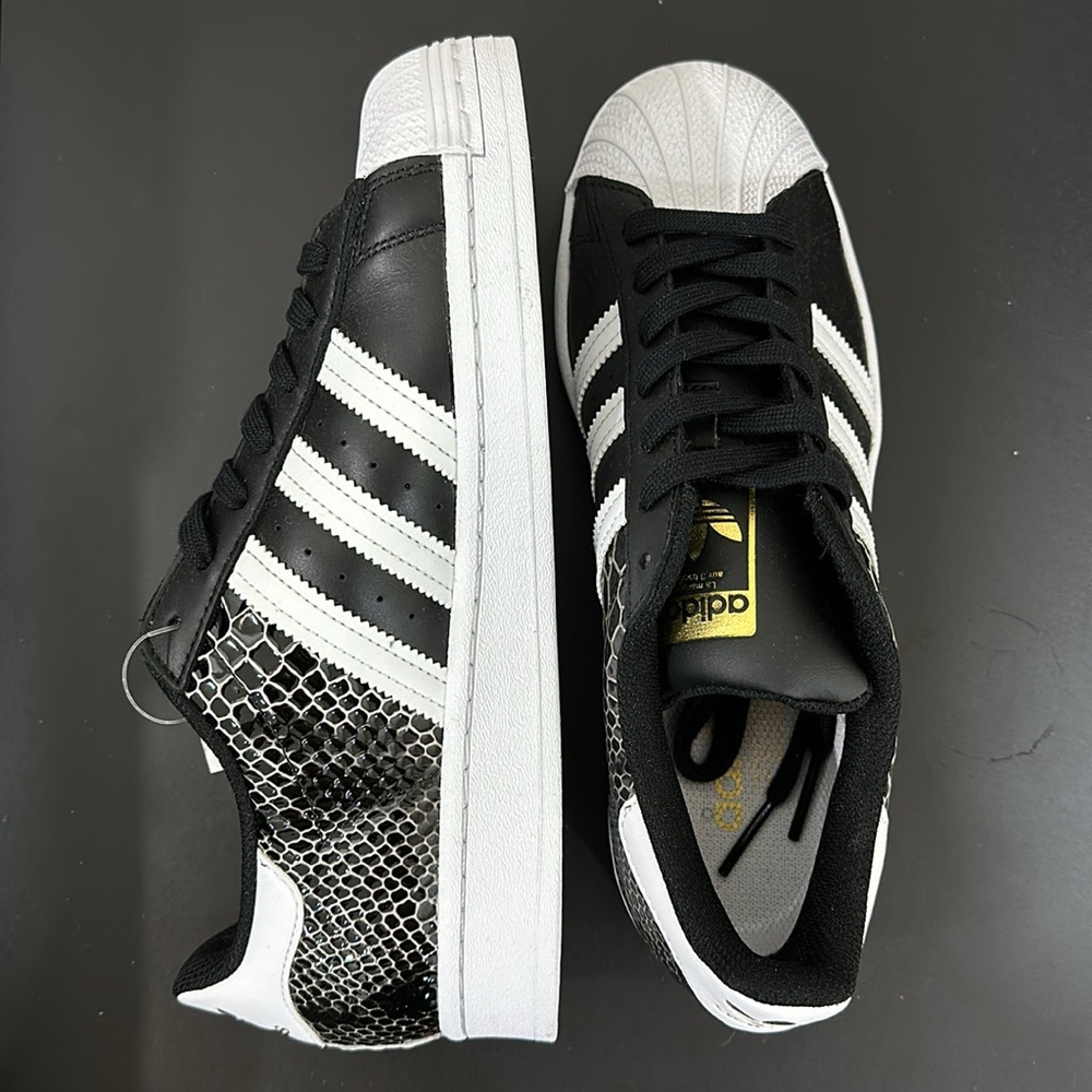 Adidas Superstar Black snakeskin